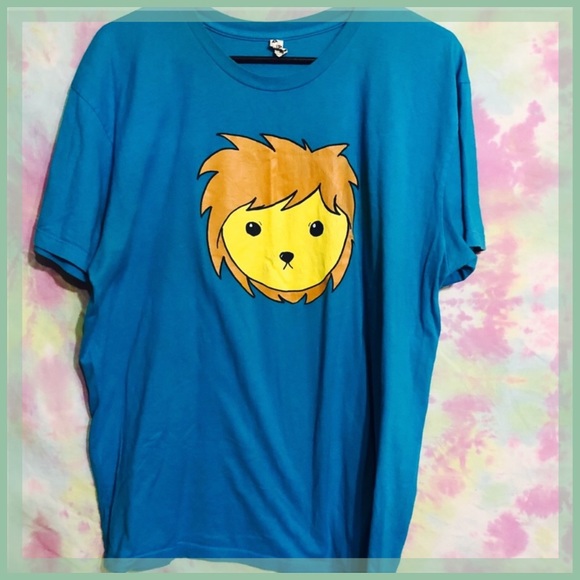 ᴛʜᴇ ᴀᴍᴀᴢɪɴɢ ʟɪᴏɴ - Picture 1 of 3